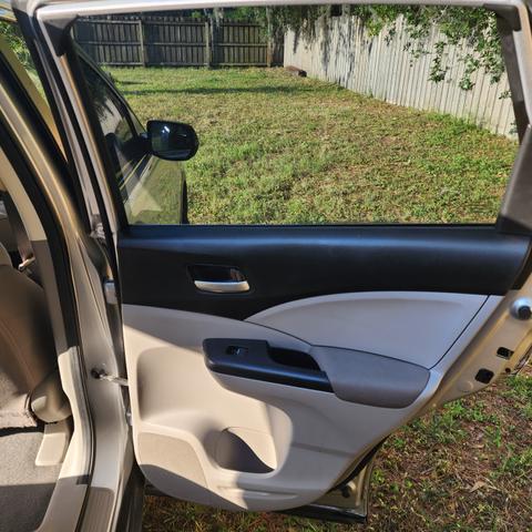 Photo of 2013 Silver Honda CR-V