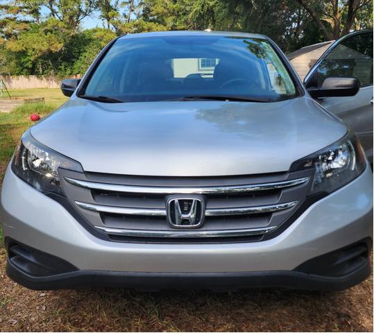 Photo of 2013 Silver Honda CR-V