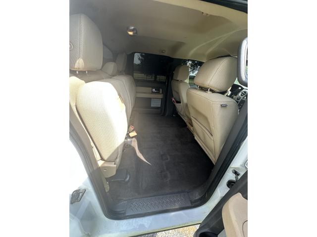 Photo of 2013 White Ford F-150
