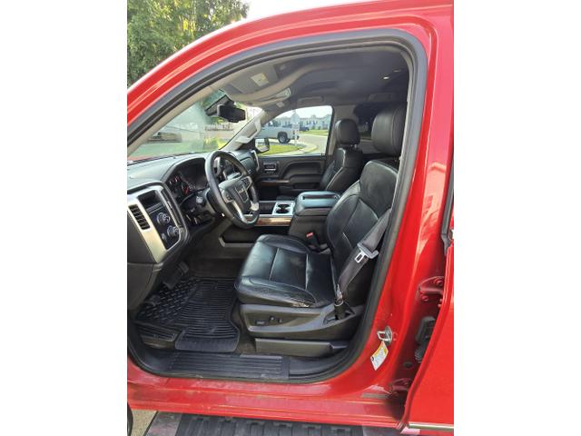 Photo of 2015 Red GMC Sierra 1500