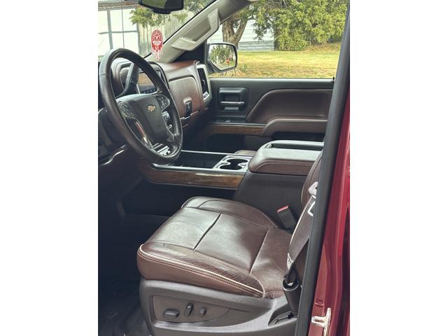 Photo of 2014 Purple Chevrolet Silverado 1500