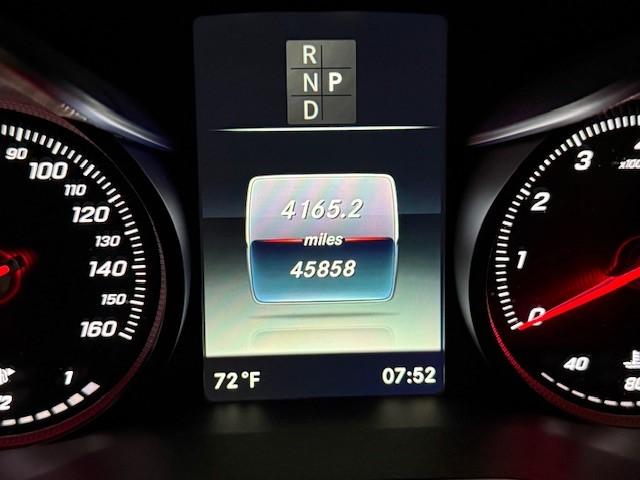 Photo of 2017 White Mercedes-Benz GLC 300