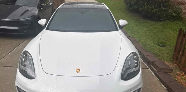 Photo of 2021 White Porsche Panamera