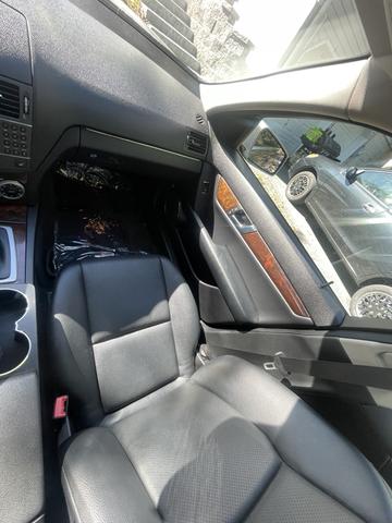 Photo of 2010 Silver Mercedes-Benz C-Class