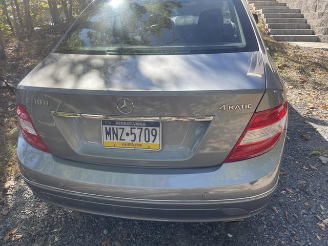Photo of 2010 Silver Mercedes-Benz C-Class