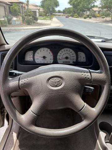 Photo of 2004 Gold Toyota Tacoma