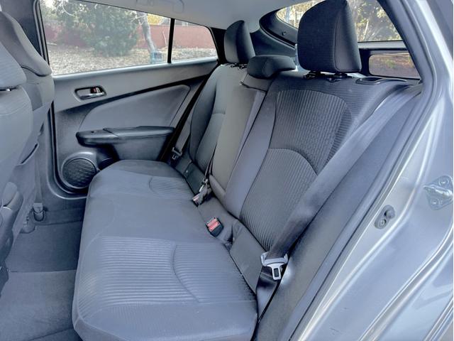 Photo of 2016 Silver Toyota Prius
