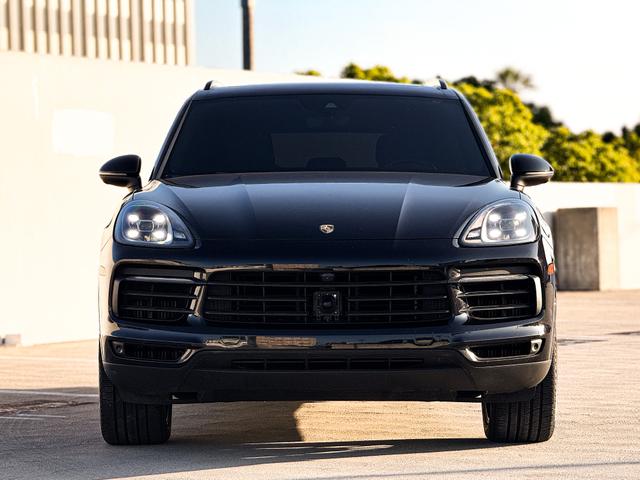 Photo of 2020 Black Porsche Cayenne