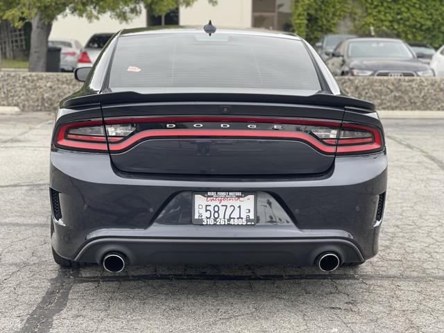Photo of 2018 Gray Dodge Charger