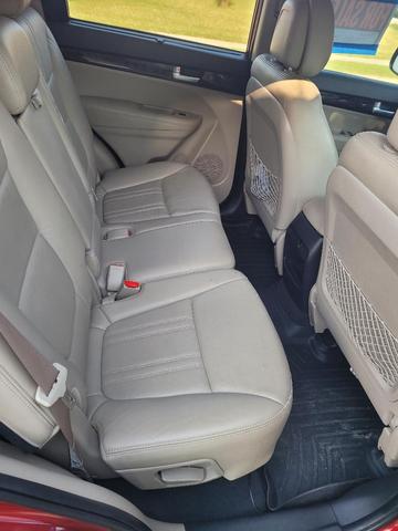 Photo of 2014 Red Kia Sorento