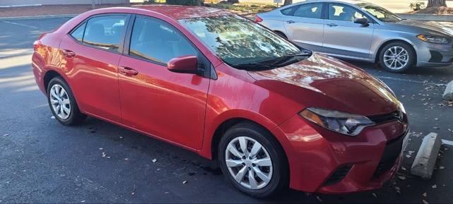Photo of 2014 Red Toyota Corolla