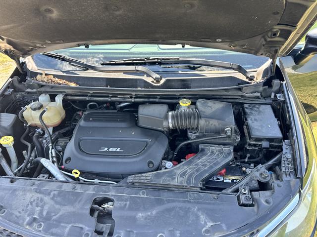 Photo of 2017 Black Chrysler Pacifica