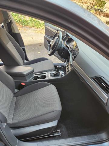 Photo of 2019 Gray Volkswagen Jetta