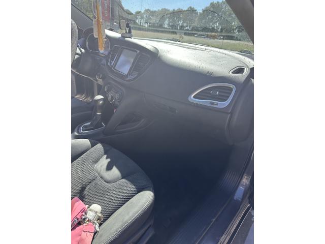 Photo of 2016 Gray Dodge Dart