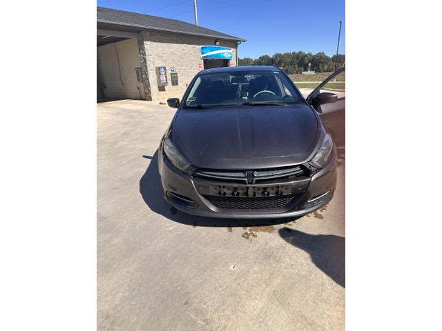 Photo of 2016 Gray Dodge Dart