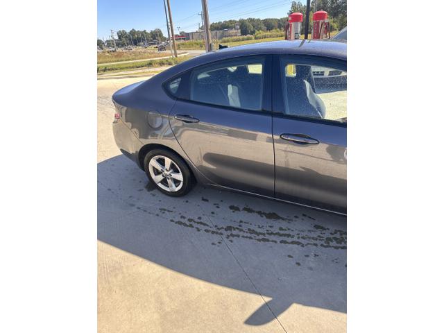 Photo of 2016 Gray Dodge Dart