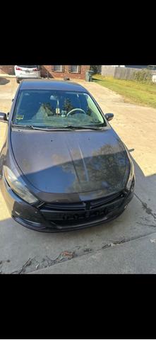 Photo of 2016 Gray Dodge Dart