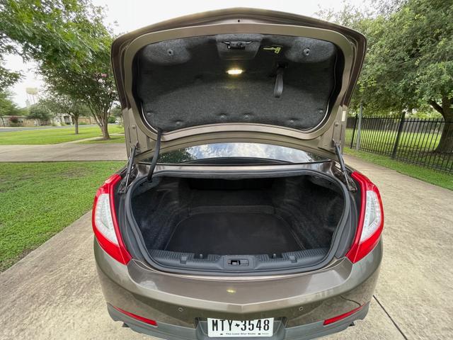 Photo of 2015 Brown Lincoln MKS