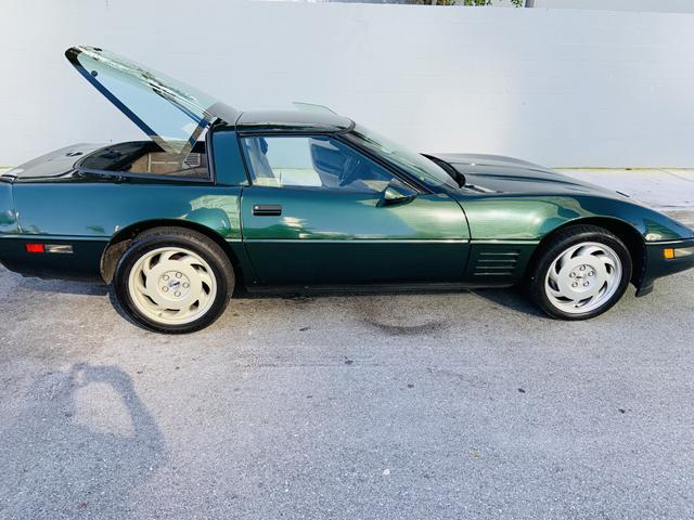 Photo of 1994 Green Chevrolet Corvette