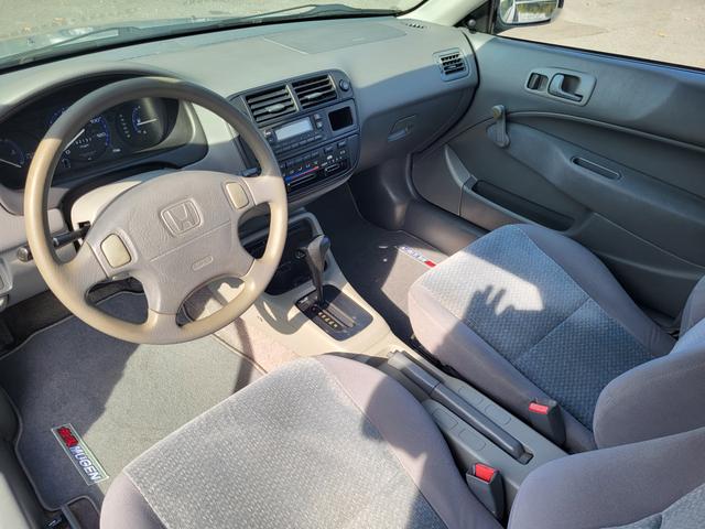 Photo of 1997 Gray Honda Civic