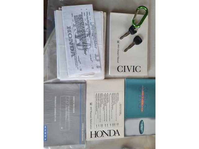 Photo of 1997 Gray Honda Civic
