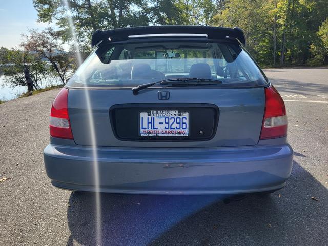 Photo of 1997 Gray Honda Civic