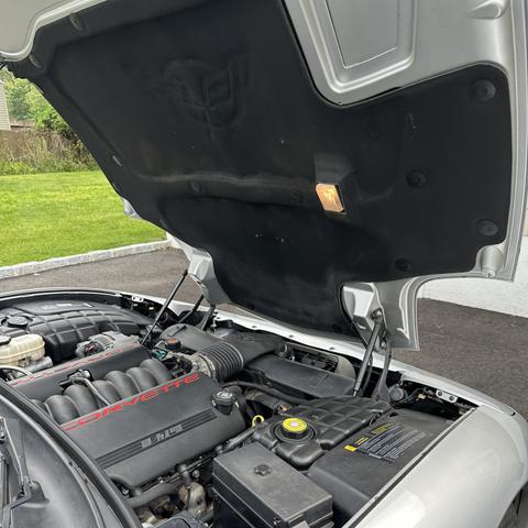 Photo of 2002 Silver Chevrolet Corvette