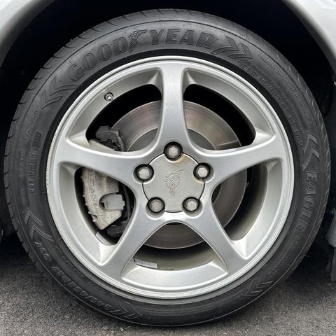 Photo of 2002 Silver Chevrolet Corvette