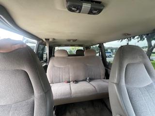 Photo of 2005 White Chevrolet Astro