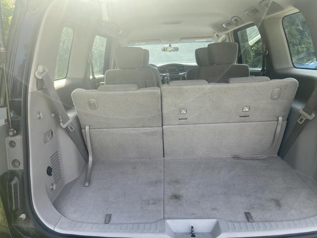 Photo of 2014 Black Nissan Quest