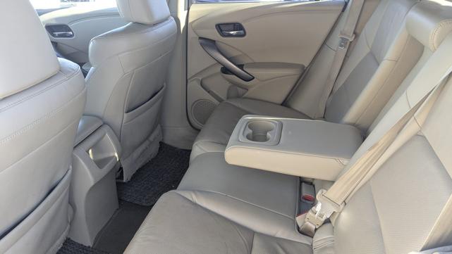 Photo of 2015 White Acura RDX
