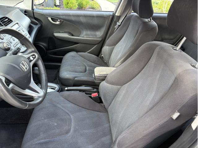 Photo of 2011 Silver Honda Fit