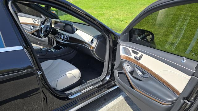 Photo of 2016 Black Mercedes-Benz AMG S