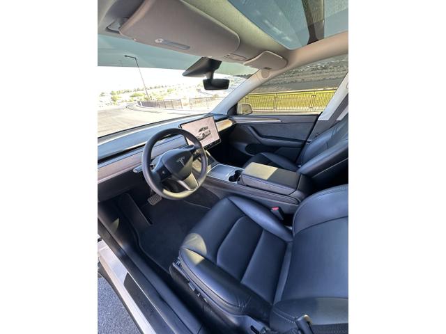 Photo of 2023 White Tesla Model Y