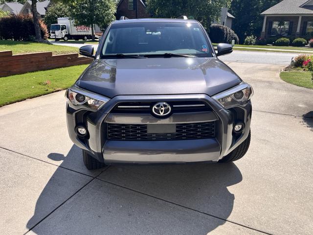Photo of 2021 Gray Toyota 4Runner