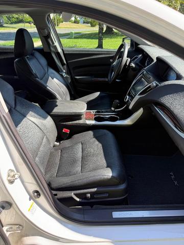 Photo of 2015 White Acura TLX