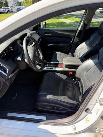 Photo of 2015 White Acura TLX