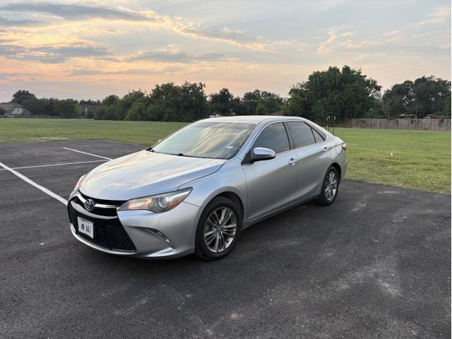 Photo of 2017 Silver Toyota Camry
