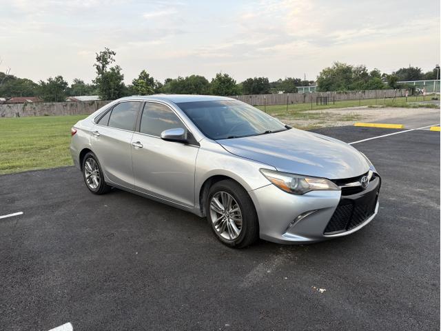 Photo of 2017 Silver Toyota Camry