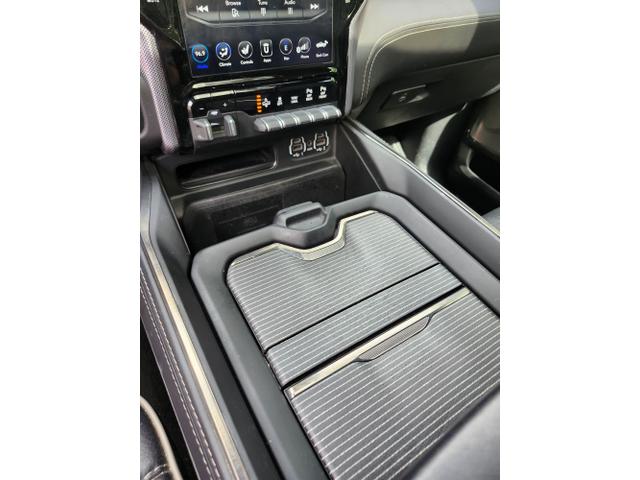 Photo of 2020 Black RAM 1500