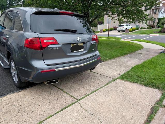 Photo of 2011 Gray Acura MDX