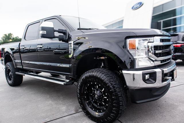 Photo of 2022 Black Ford F-250