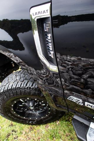 Photo of 2022 Black Ford F-250