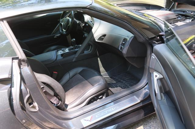 Photo of 2017 Gray Chevrolet Corvette