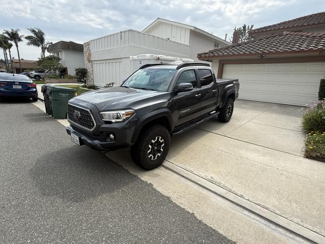 Photo of 2019 Gray Toyota Tacoma