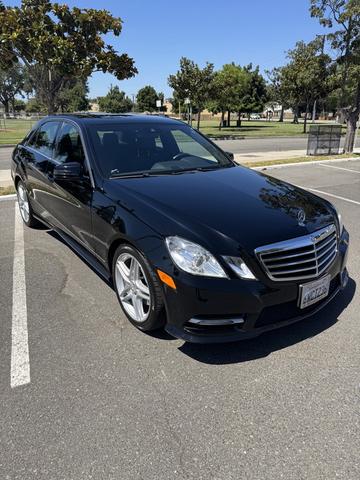 Photo of 2012 Black Mercedes-Benz E-Class