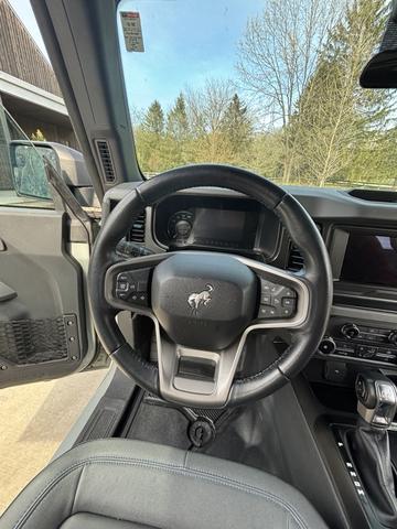 Photo of 2022 Gray Ford Bronco