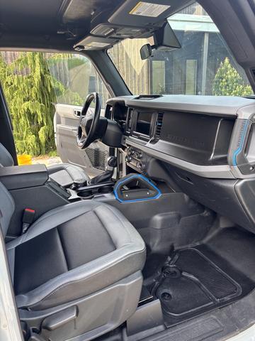 Photo of 2022 Gray Ford Bronco