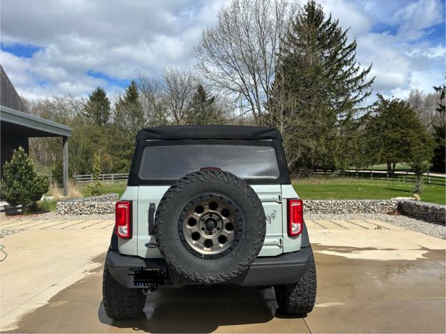 Photo of 2022 Gray Ford Bronco