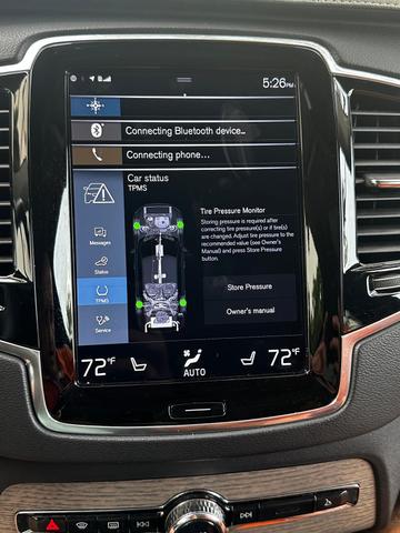 Photo of 2021 Silver Volvo XC90